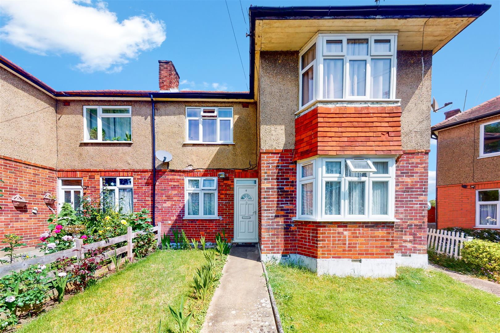 Eton Avenue, Wembley